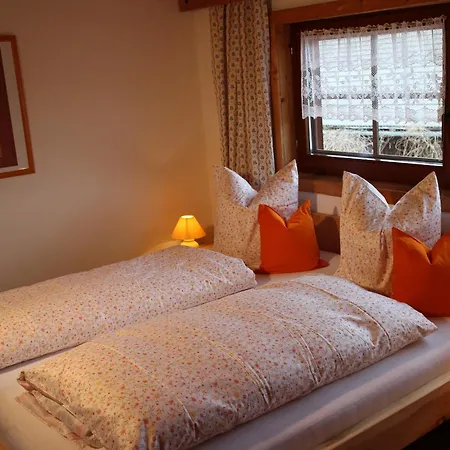 Ferienwohnung Blusnerhof Virgen Zimmer foto