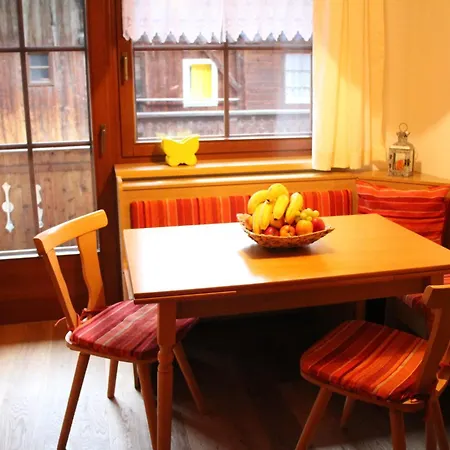 Ferienwohnung Blusnerhof Virgen Zimmer foto